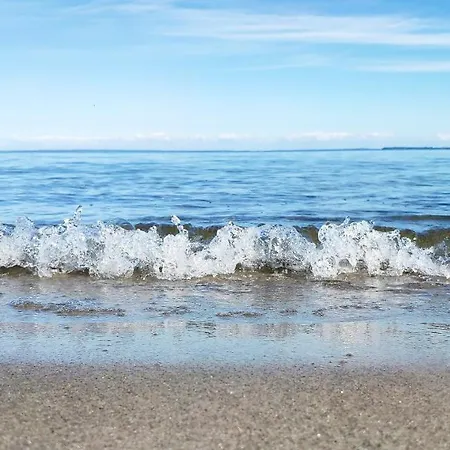 Zum Wohlfuhlen Fur 4 Erwachsene +1 Kind, Schwimmbad Vor Der Tur Tiere Erlaubt Sierksdorf