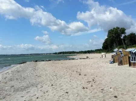 Zum Wohlfuhlen Fur 4 Erwachsene +1 Kind, Schwimmbad Vor Der Tur Tiere Erlaubt *