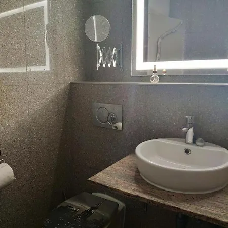 Apartament Zum Wohlfuhlen Fur 4 Erwachsene +1 Kind, Schwimmbad Vor Der Tur Tiere Erlaubt