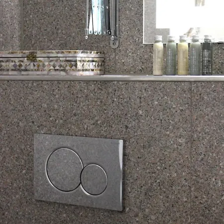 Zum Wohlfuhlen Fur 4 Erwachsene +1 Kind, Schwimmbad Vor Der Tur Tiere Erlaubt *