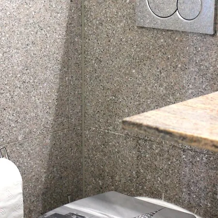 Zum Wohlfuhlen Fur 4 Erwachsene +1 Kind, Schwimmbad Vor Der Tur Tiere Erlaubt Apartament