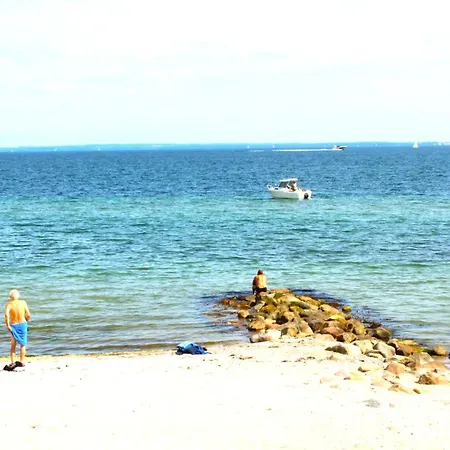 Apartament Zum Wohlfuhlen Fur 4 Erwachsene +1 Kind, Schwimmbad Vor Der Tur Tiere Erlaubt Sierksdorf